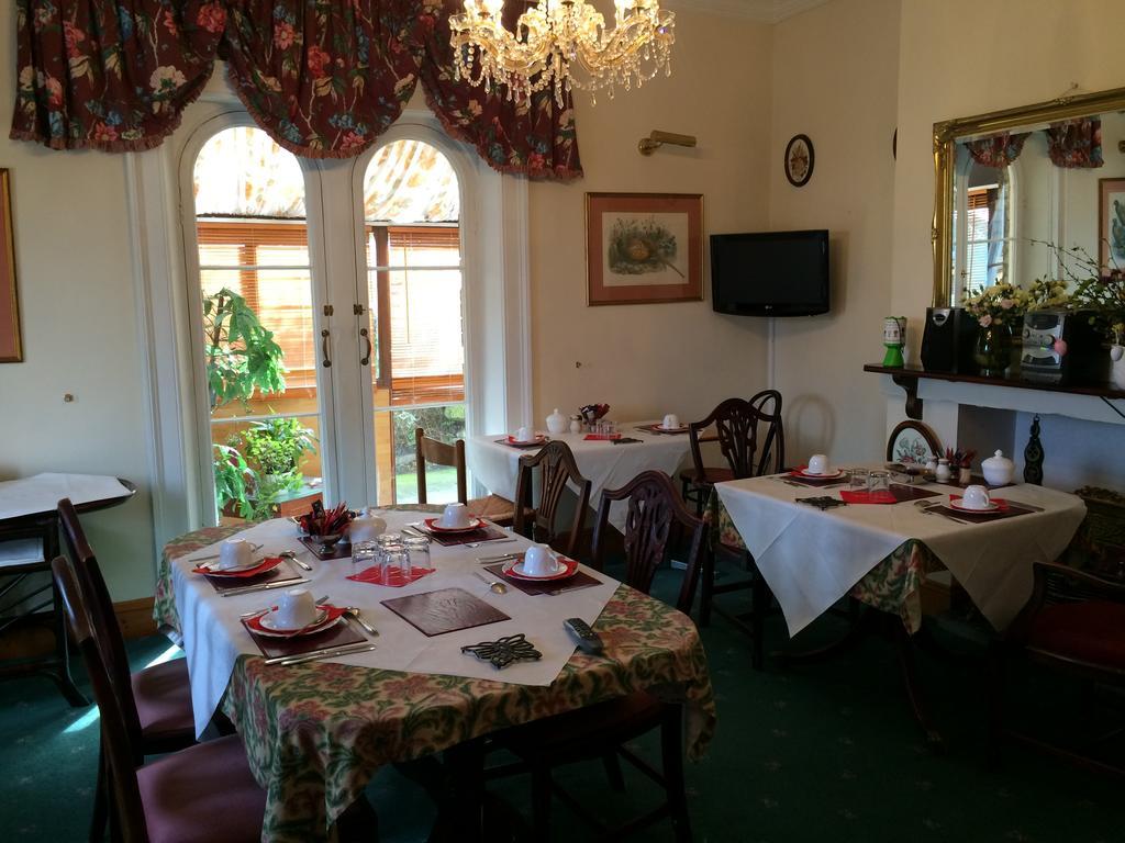 Charlotte House Hotel Peterborough Extérieur photo