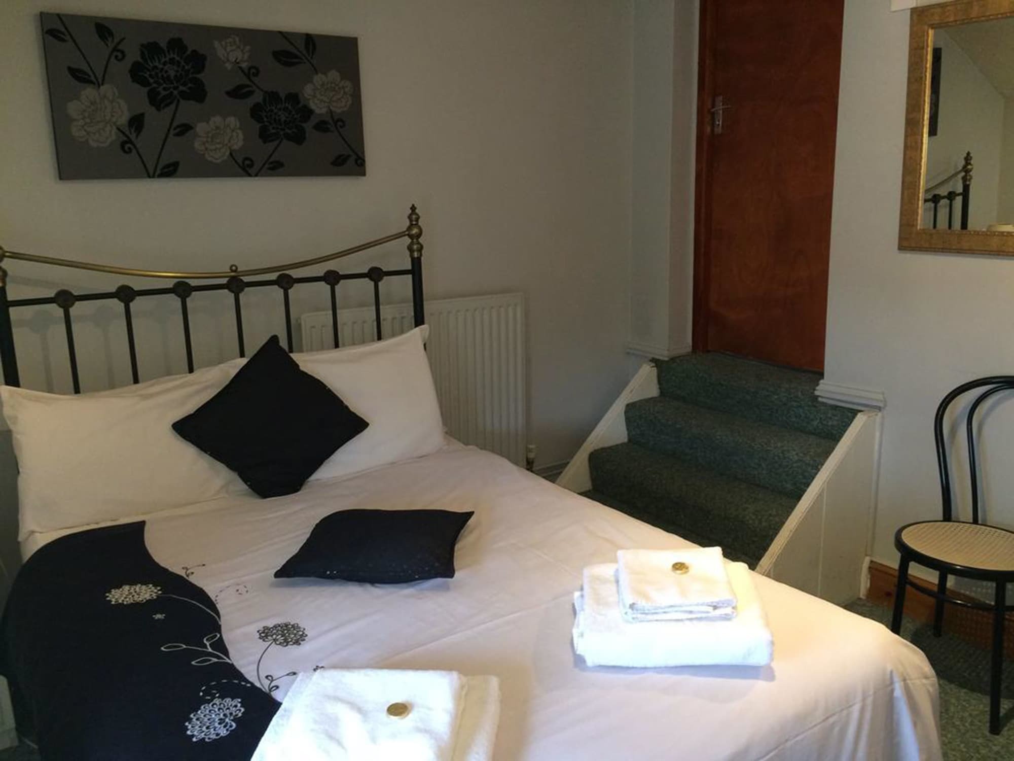 Charlotte House Hotel Peterborough Extérieur photo